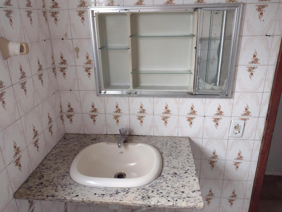 Kitnet Simples De 2 Quartos Apartment Cabo Frio Luaran gambar